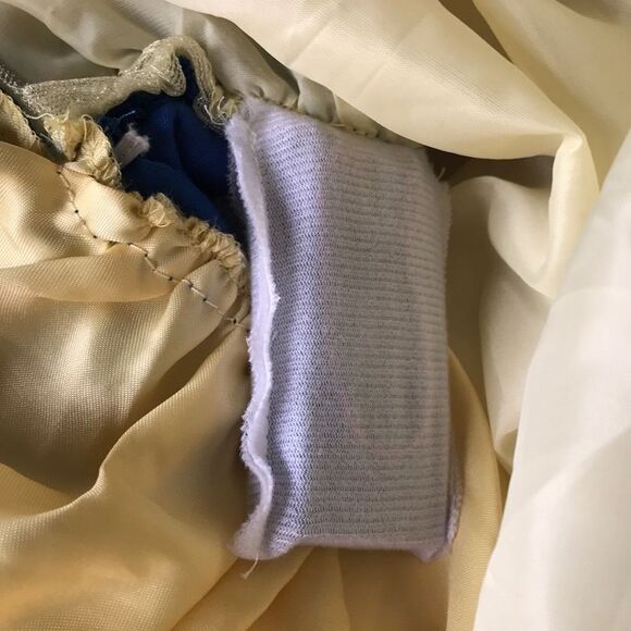 Disney Snow White Princess Halloween 🎃 Dress Size 3 UP & 8 - Picture 14 of 16